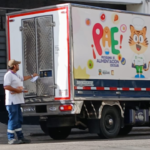 🚨 Denuncian uso indebido de camioneta del PAE en Ibagué para transportar alimentos a tienda privada