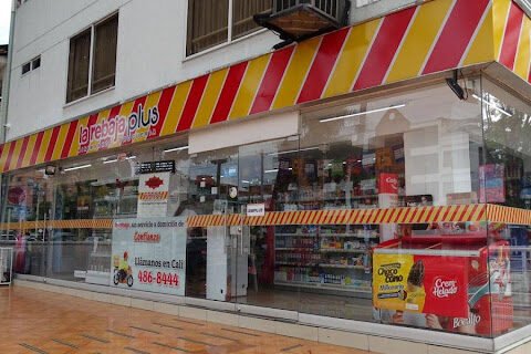 ¡Se les cayó el negocio! Gobierno frena privatización de Drogas La Rebaja