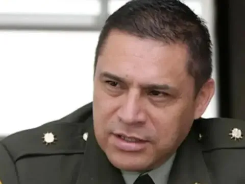 El General (r) Humberto Guatibonza asume la seguridad del presidente Gustavo Petro