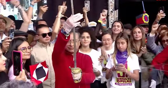 Petro, el pueblo y la calle: una marcha histórica por la dignidad laboral y la democracia