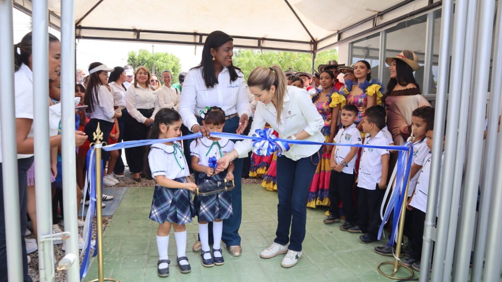 Sandra Viviana Cadena Martínez, Superintendente del Subsidio Familiar