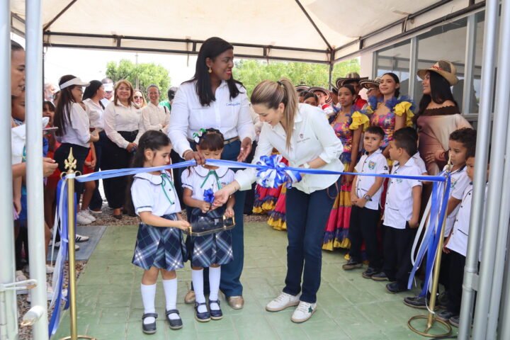 Sandra Viviana Cadena Martínez, Superintendente del Subsidio Familiar